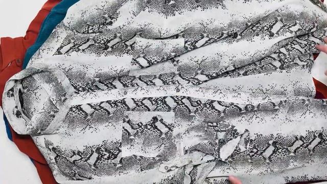 Мешок № ж7712. Блузки Женские дл. рукав Супер-Крем, Швейц
