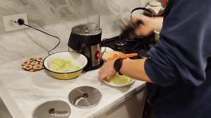 Обзор измельчителя Kitfort KT-1393