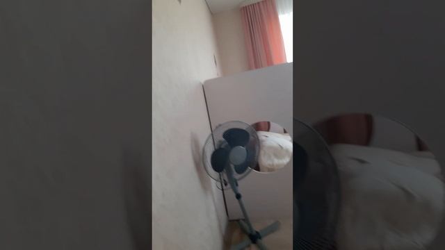 Вой подушками 1 бой подушками смотреть онлайн