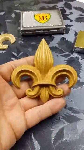 Красивые Новогодние игрушки из дерева дуба. От производителя мебели в Минске. смотреть онлайн
