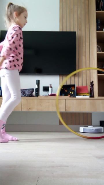 топ 3 самых сложных элемента художественной гимнастики😱 (булавы, обруч, БП) смотреть онлайн