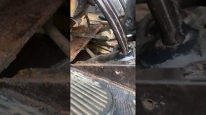 Замена прокладки верхней крышке КПП МТЗ 82 ￼