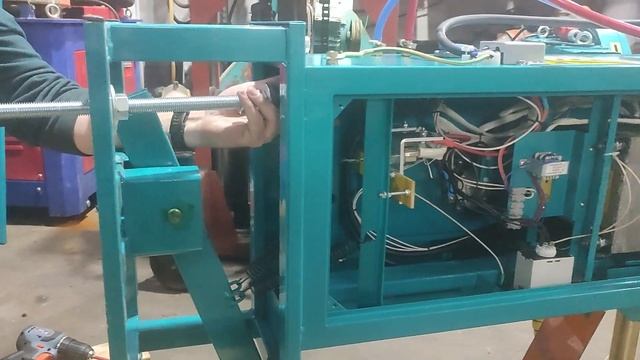 Аппарат контактной точечной сварки AVTOPROM VLE-28. смотреть онлайн