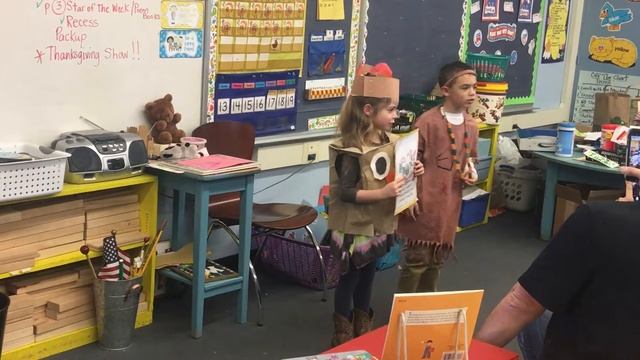 Концерт Антона на День Благодарения в школе