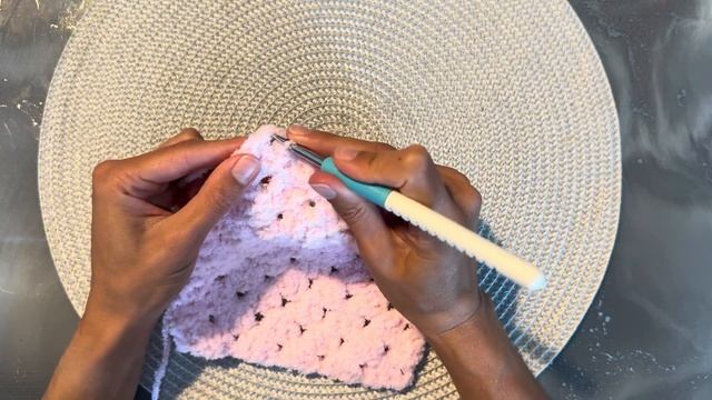 Плед из плюшевой пряжи🧶 смотреть онлайн