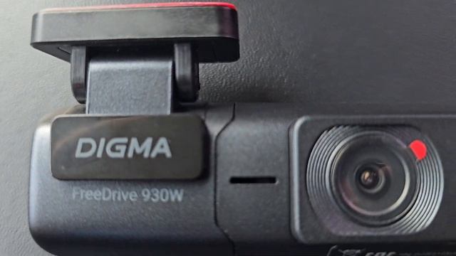Видеорегистратор Digma FreeDrive 930W смотреть онлайн