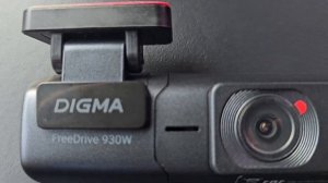 Видеорегистратор Digma FreeDrive 930W