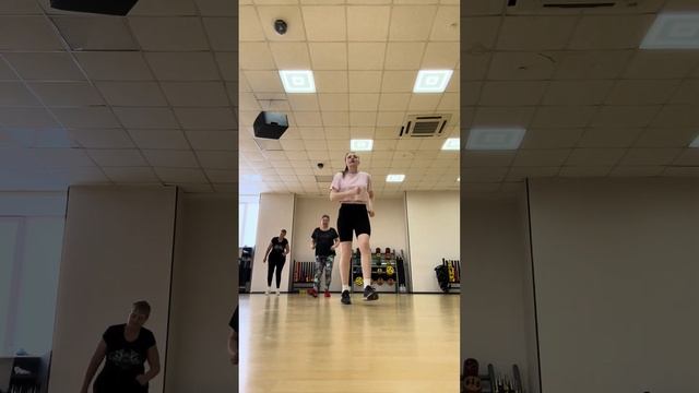 Зумба фитнес - кардио тренировка под музыку