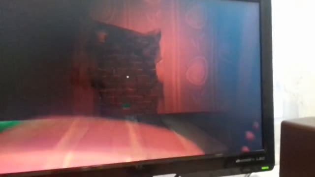 Hello Neighbor Удар Стулом По Кирпичной Стене смотреть онлайн