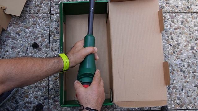 розпаковка+тест косарки Bosch Easy Grass Cut 23 смотреть онлайн