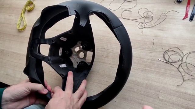 Самостоятельная перетяжка руля экокожей