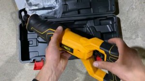 Сабельная пила DEWALT 1650 Вт