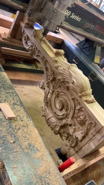 Фрезерная обработка лестничного столба на станке ЧПУ. смотреть онлайн