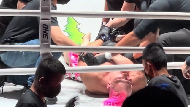 Brutal KO Muaythai! Roman Kryklia роман крыкля Vs Lyndon Knowles