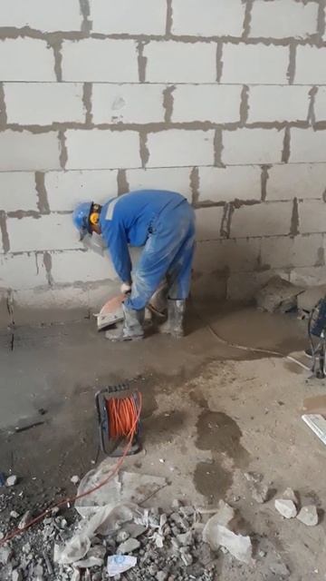 Алмазная резка бензорезом. Проводит работы ООО "ИНЭКС" смотреть онлайн