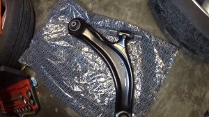 Nissan Qashqai J10 - Замена рычагов