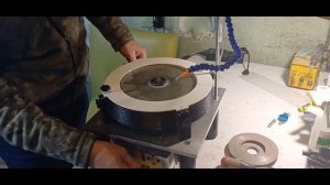 Горизонтально-шлифовальный станок по камню АВАНГАРД-1