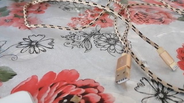 Самый качественный кабель для iPhone смотреть онлайн