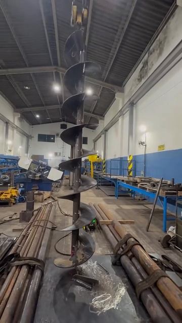 #стройка #сварка #цех #дом #дача #деревня #лето #зима #осе смотреть онлайн