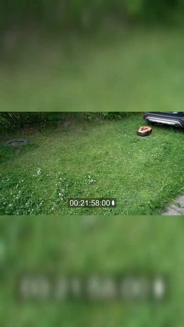 За какое время Robokos RM2500i справится с газоном смотреть онлайн