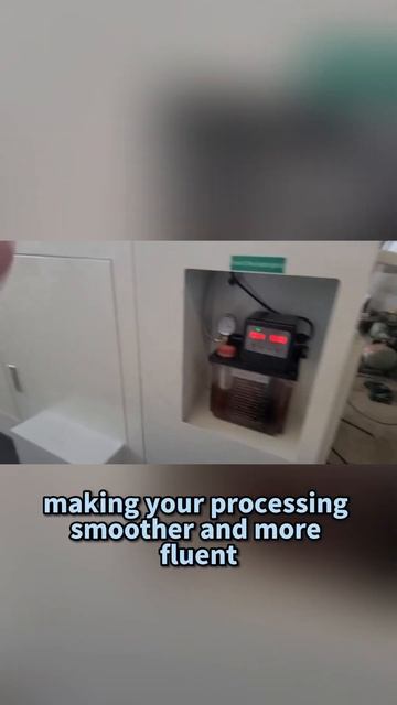 Токарный станок с ЧПУ ALCK6130, проданный и управляемый ро смотреть онлайн