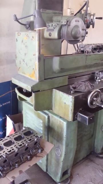 Шлифовка головки блока цилиндров смотреть онлайн