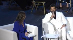 Бурак озчивит в Москве турецкий актёр