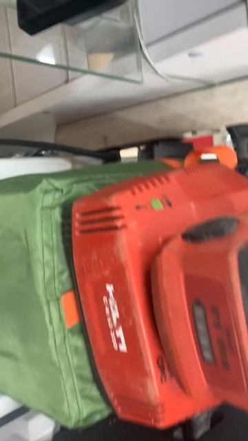 Акб хилти смотреть онлайн