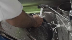 КАК ВЫБРАТЬ ИДЕАЛЬНЫЙ СМЕСИТЕЛЬ ДЛЯ КУХНИ? Все, что ну?