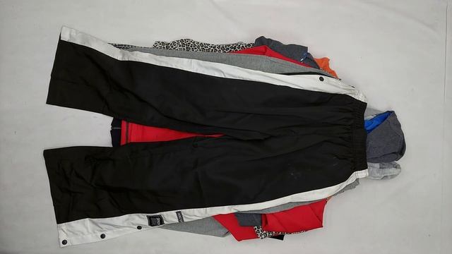 33192 спортивные костюмы,секонд (extra/1 кат), 10пак, 25.45 кг, 6.60 смотреть онлайн