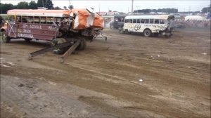 BUS DERBY - Дерби на школьных автобусах