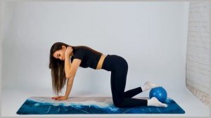 Пилатес с маленьким мячом|  Комплекс упражнений с мини
