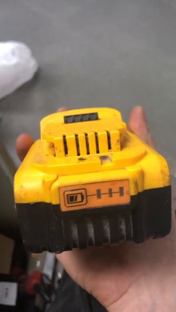 Аккумулятор for dewalt смотреть онлайн