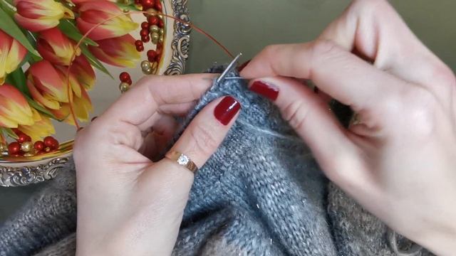 МК✨Закриваємо петлі ГОЛКОЮ🪡✨Закриття петель горловини🧚♀️ (резинка 1*1) смотреть онлайн