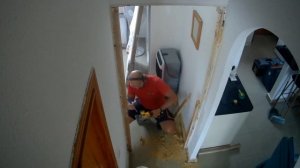 Демонтаж Старых Дверей и Установка Новых