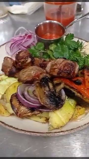 Шашлык на грили с овощами.Люля-кебаб с овощами.!!! смотреть онлайн