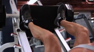 Денис Семенихин Как правильно качать ноги