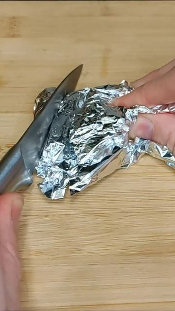 Как заточить нож с помощью фольги смотреть онлайн