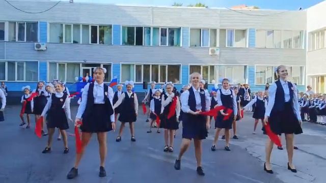 Школьная линейка 1 сентября,2023 г смотреть онлайн