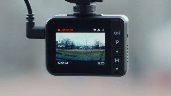 DaoCam Uno 3 - подробная инструкция и обзор видеорегистрато