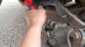 Замена задних стоек стабилизатора "линки" Toyota Caldina