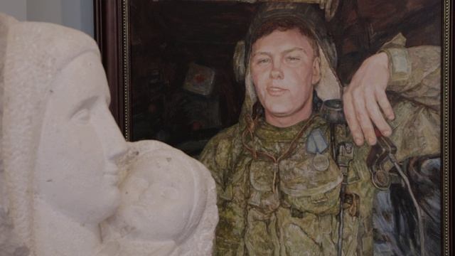 В Доме художника и в Центре имени Тенишевых проходят выставки, посвящённые 80-летию Победы в ВОВ смотреть онлайн