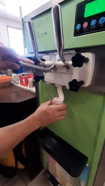 фрезер для мягкого мороженог🍦 смотреть онлайн