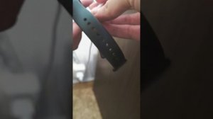 не заряжается mi band 9