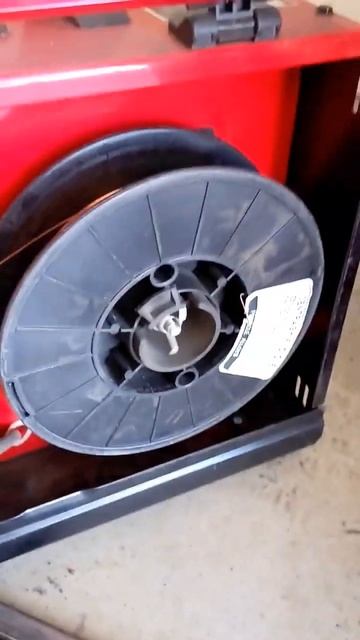 Чем Я Работаю в США #сша #инструмент #сварка #проволока смотреть онлайн