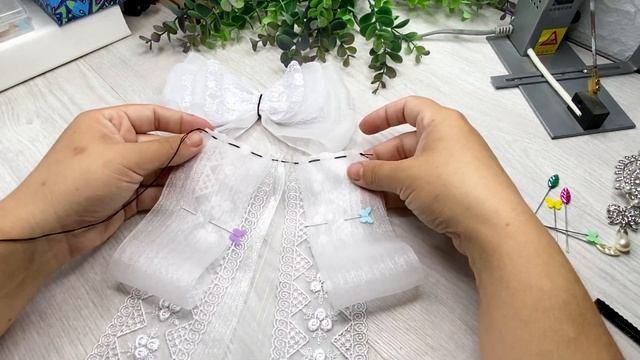 Огромный бант из органзы шириной 6 см