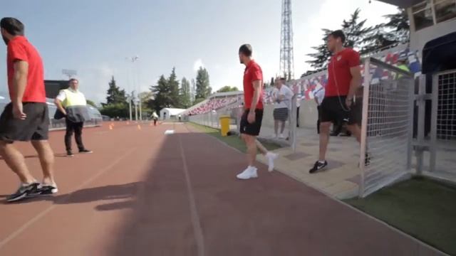 Перед матчем ФК "СОЧИ" — ФК "ХИМКИ" смотреть онлайн