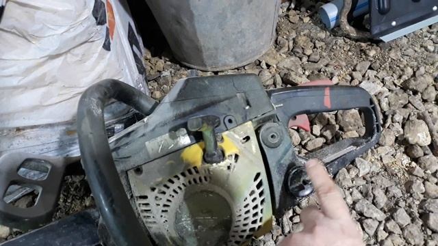 Как разбавлять бензин на бензопиле смотреть онлайн