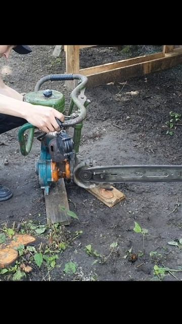 бензопила Дружба 1993г, первые "дымовые" часть 2 смотреть онлайн