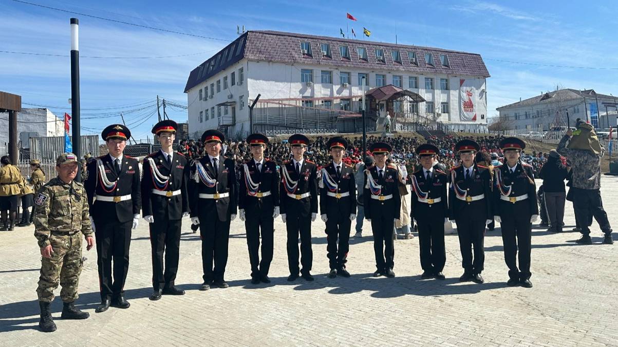 "Радость" оҕо сайдар киин иһинэн Хайахсыт орто оскуолатын "Чэчир" телестудия биэриитэ. смотреть онлайн